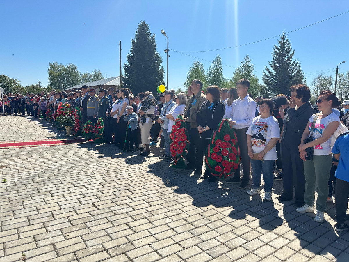 День Победы в поселке Глубокое