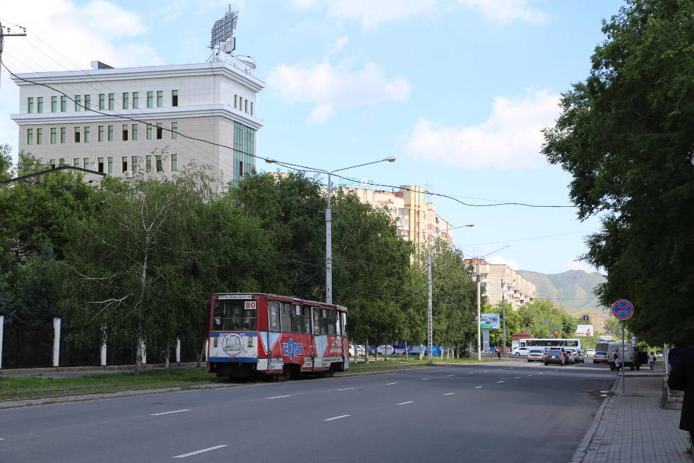 В Усть-Каменогорске в течение нескольких лет полностью хотят обновить трамвайный парк