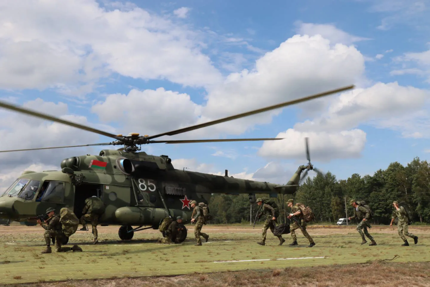 В Беларуси начались военные учения ОДКБ