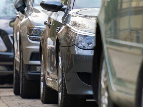 В Восточном Казахстане легализовали больше семи тысяч автомобилей