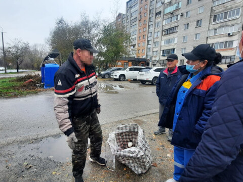 Почему бомжи Усть-Каменогорска не хотят ехать в Центр ресоциализации?