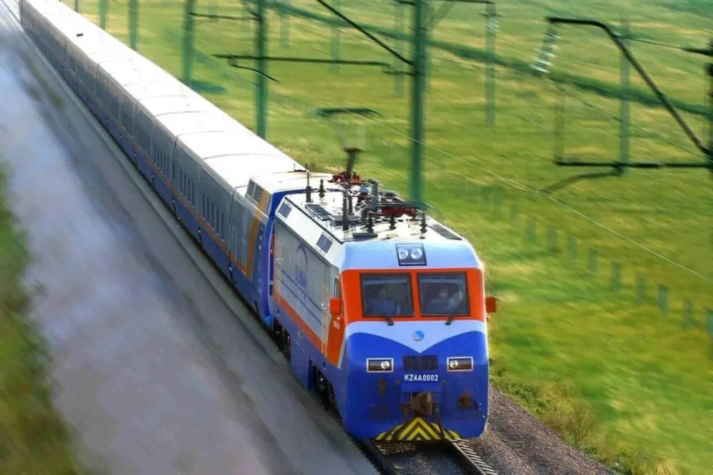 Министр транспорта РК назвал поезд 