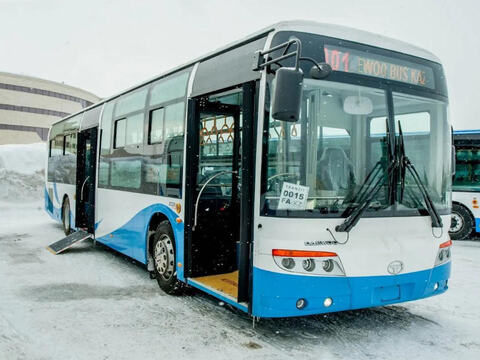 В Усть-Каменогорске в 2024 году перевозчики закупят 53 новых автобуса